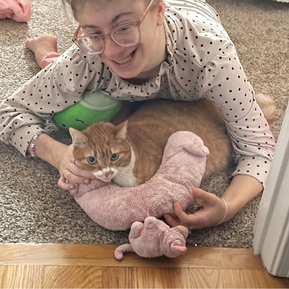 Meet your Posher, Mia grace - Picture 3 of 3